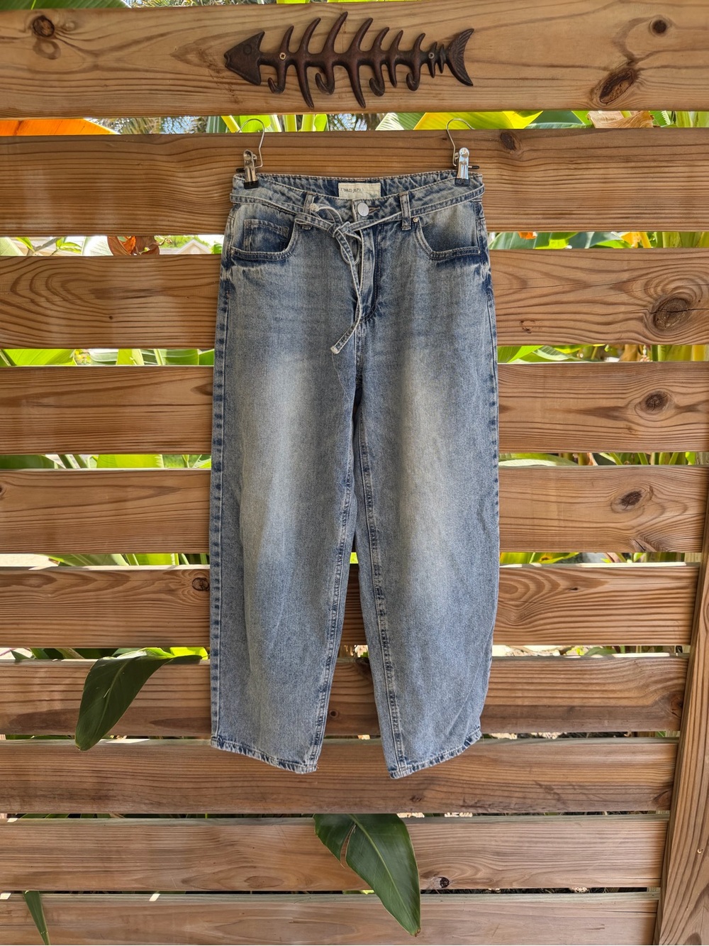 Relaxed Light Blue Women's Jeans with Drawstring Waist